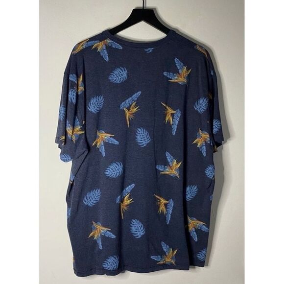 Colours Alexander Julian Vintage Leaf Print Tee - Picture 2 of 7